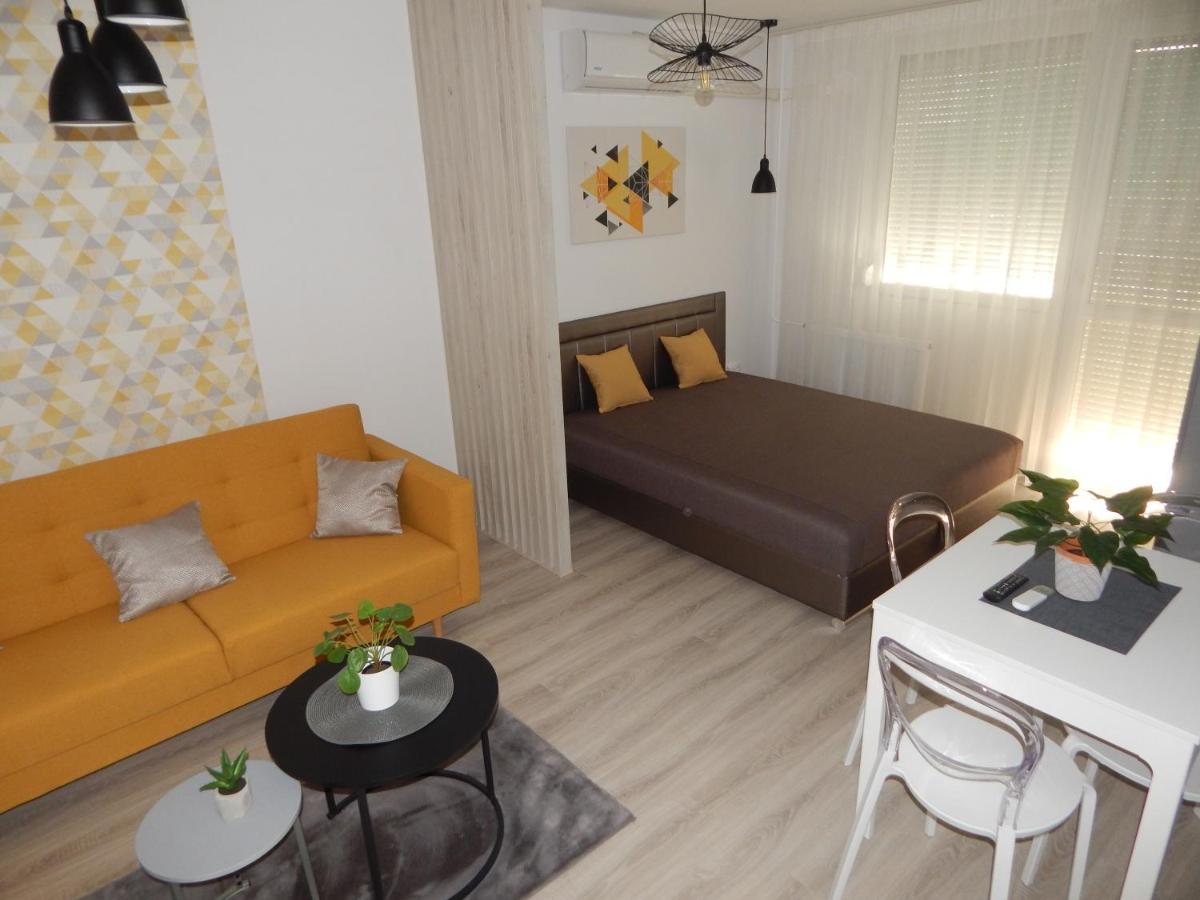 Pisztacia 2020 Apartman 커진츠버르치커 외부 사진